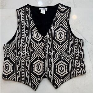 Black & Cream Geometric Vest - Women's Aztec Pattern Vest